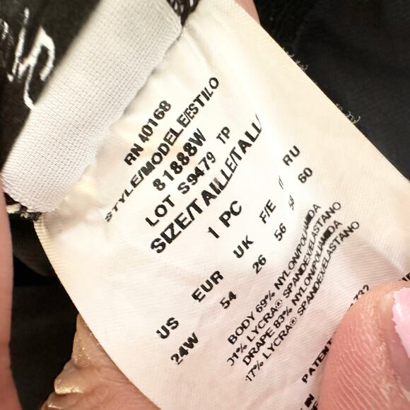 Miraclesuit Plus 81888W Black Faux Wrap One Piece Essential Bathing Suit 24W - Picture 9 of 9